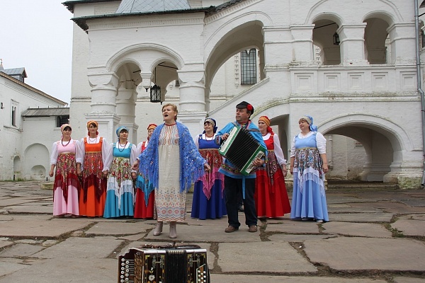 Проект «Играй, гармонь!» собирает людей с музыкальными талантами из регионов Центральной России